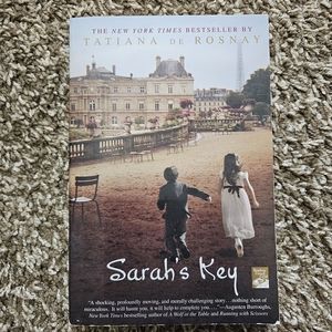 Sarah's Key Paperback Fiction Book By Tatiana De Rosnay